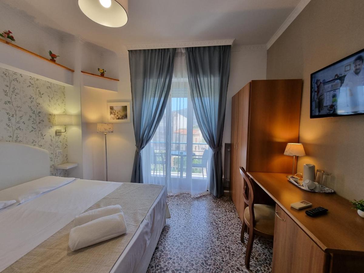 Villa Susy Relais Sant'Agnello Exteriör bild